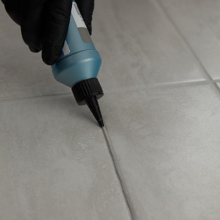 MAPEI UltraCare Grout Refresh 5047 Charcoal, Universal Grout Colorant & Sealer, 8 oz Bottle